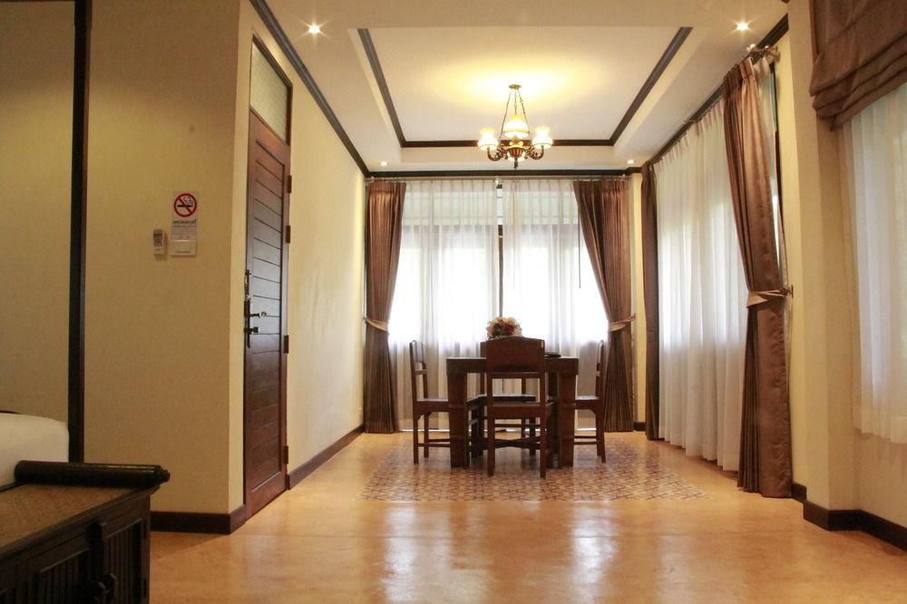 Отель Ratchapruek Lanna Boutique Чиангмай Экстерьер фото